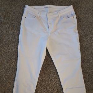 New white size 14 stretchy skinny jeans